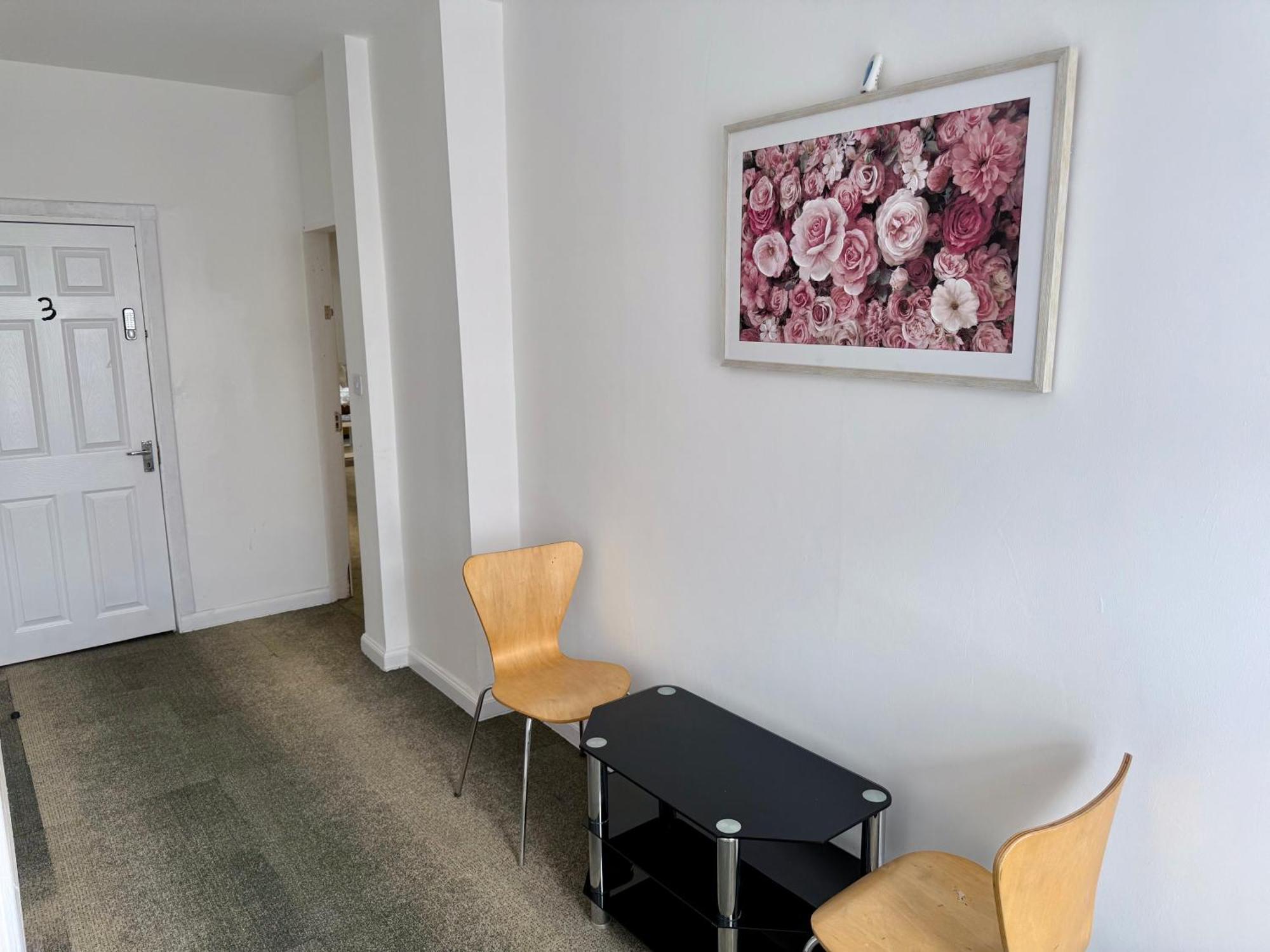 O5 Hostel